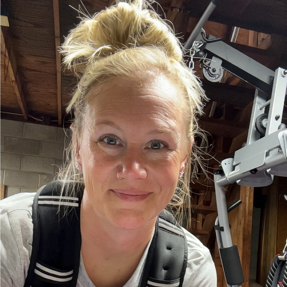 Meet your Posher, Lori